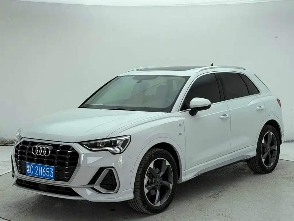 Audi Q3 2023