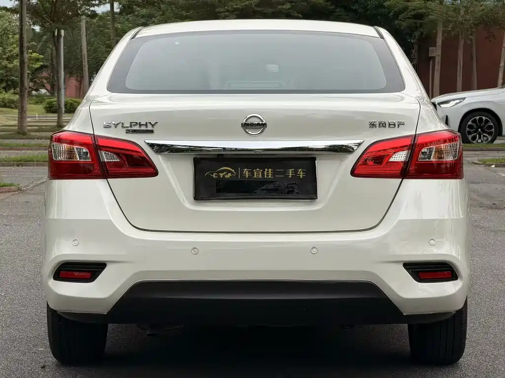 Nissan Sylphy — миниатюра 4