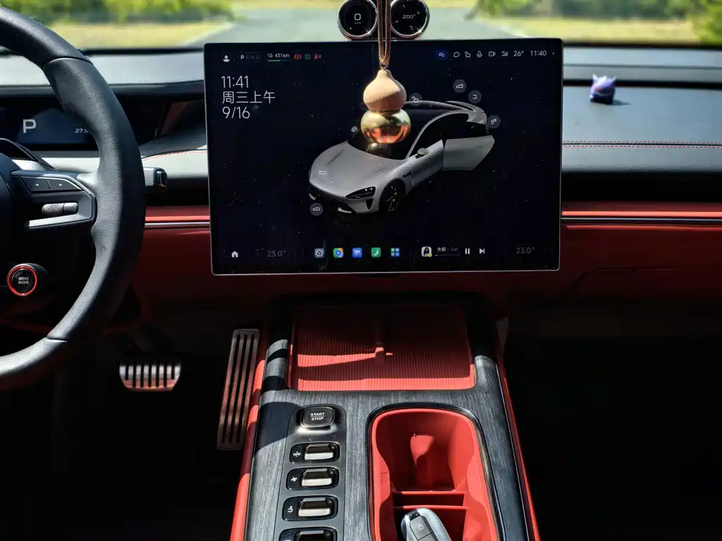 Xiaomi SU7 — миниатюра 5