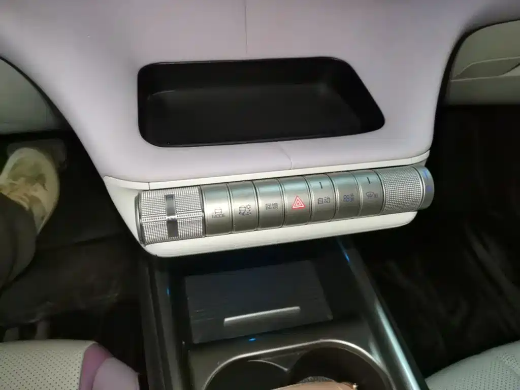 BYD Dolphin — миниатюра 14