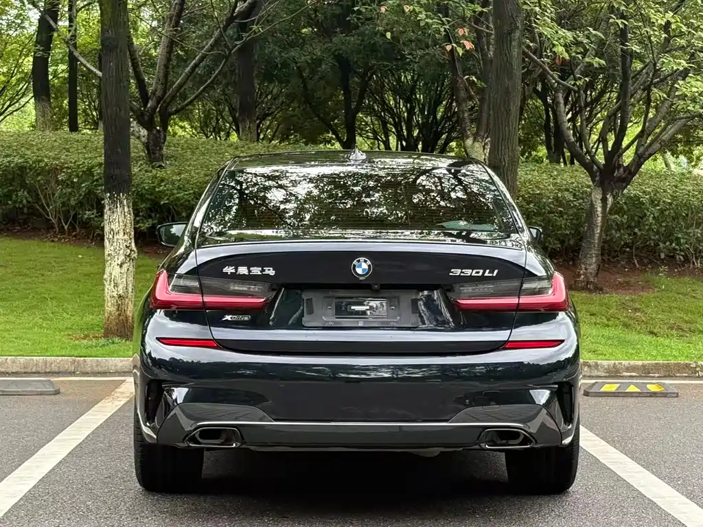 BMW 3 Series — миниатюра 11