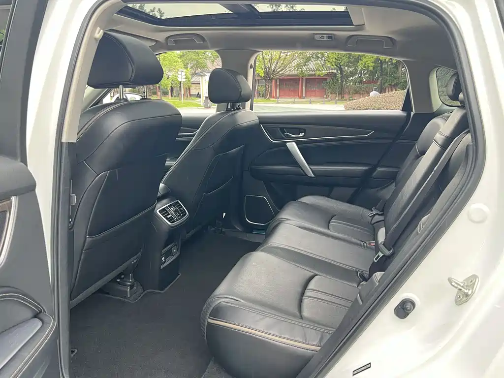 Honda Avancier — миниатюра 7