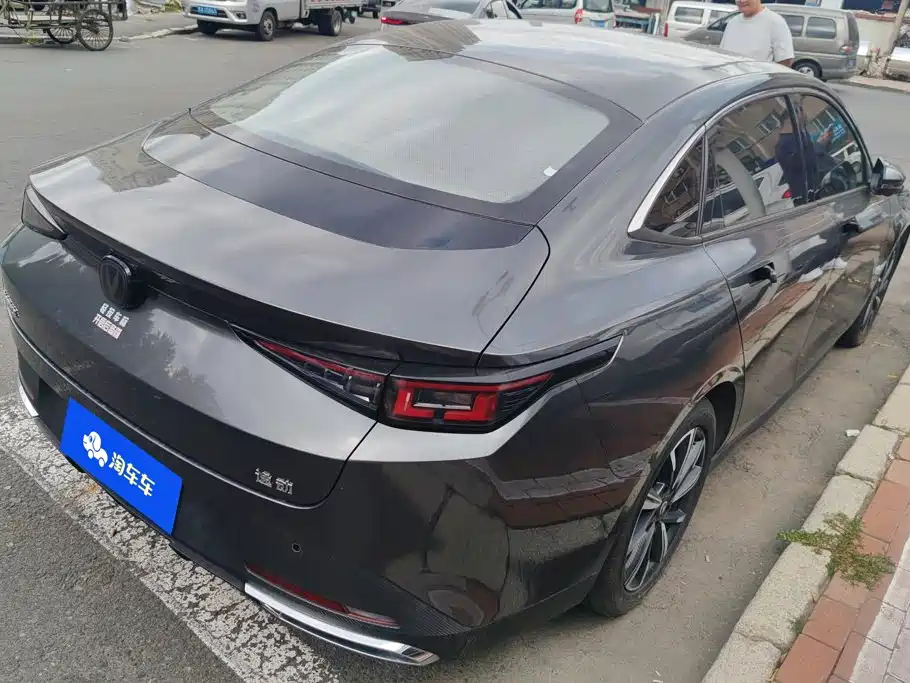 Changan Eado — миниатюра 3