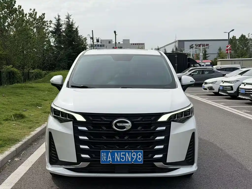 GAC Motor Trumpchi M6 — миниатюра 2
