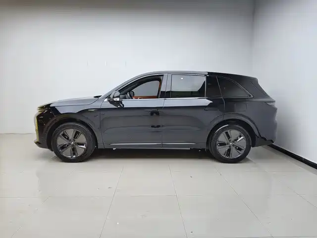 Li Auto L6 2024 Pro