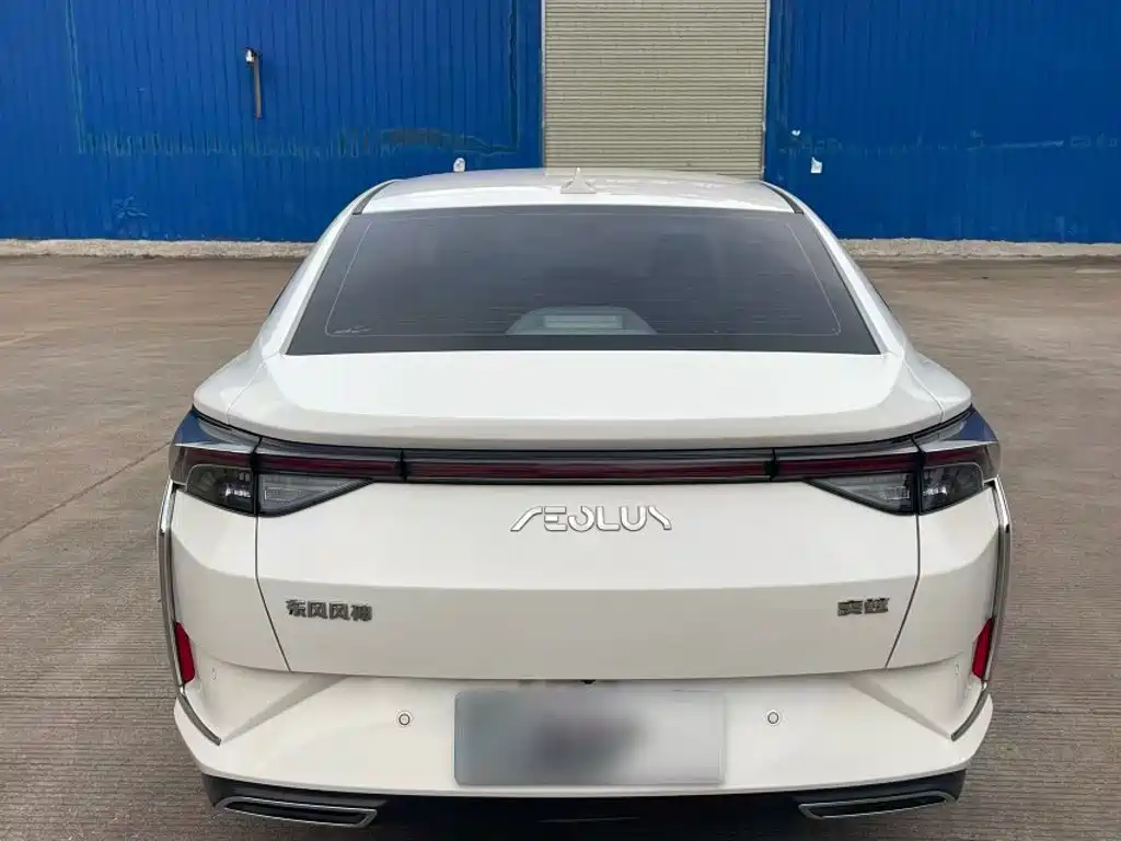 Aeolus Yixuan — миниатюра 7