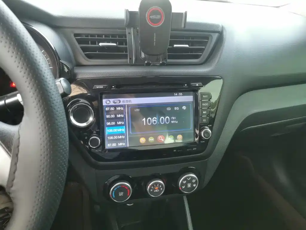 Kia K2 — миниатюра 13