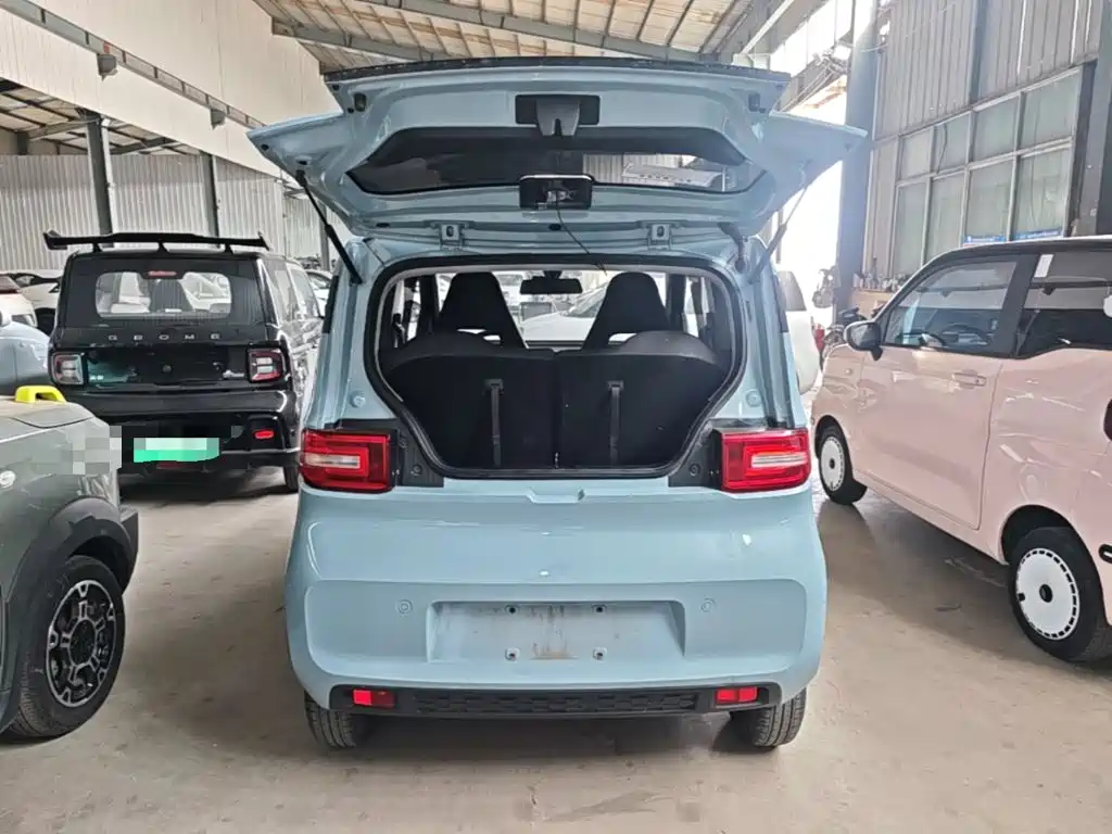 Wuling MINIEV — миниатюра 19