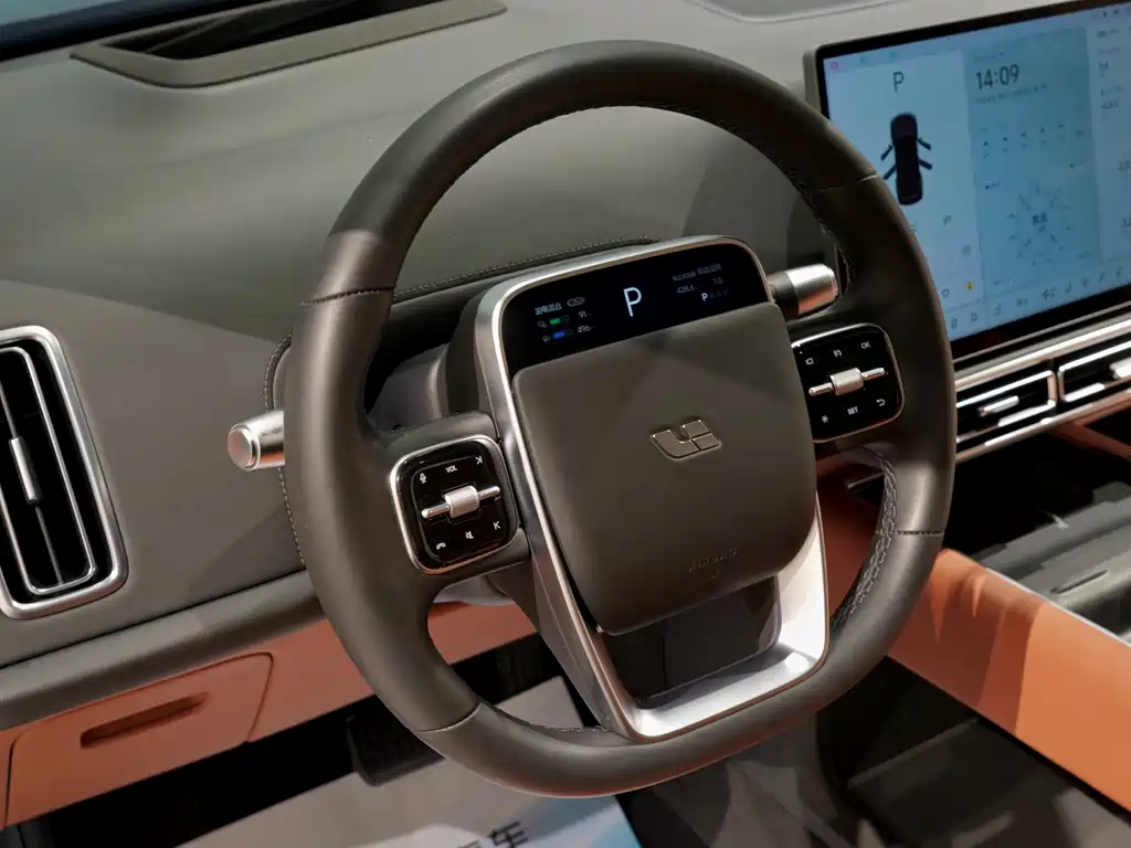 Li Auto Li L8 — миниатюра 3