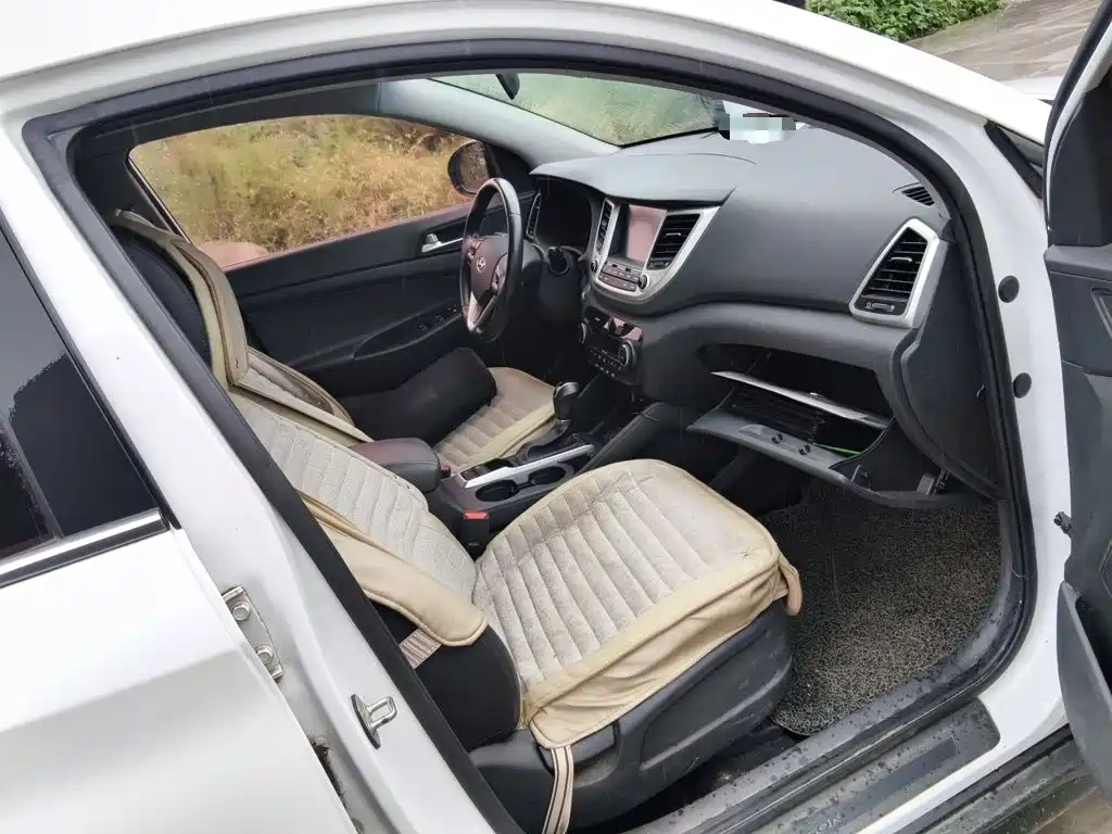 Hyundai Tucson — миниатюра 18