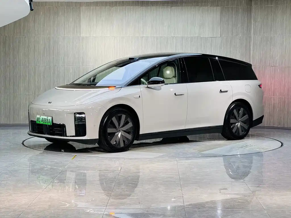 Li Auto i8 2025 Standard