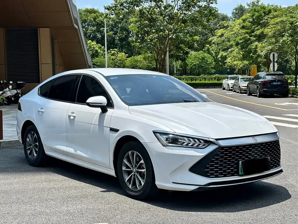 BYD Qin PLUS — миниатюра 3