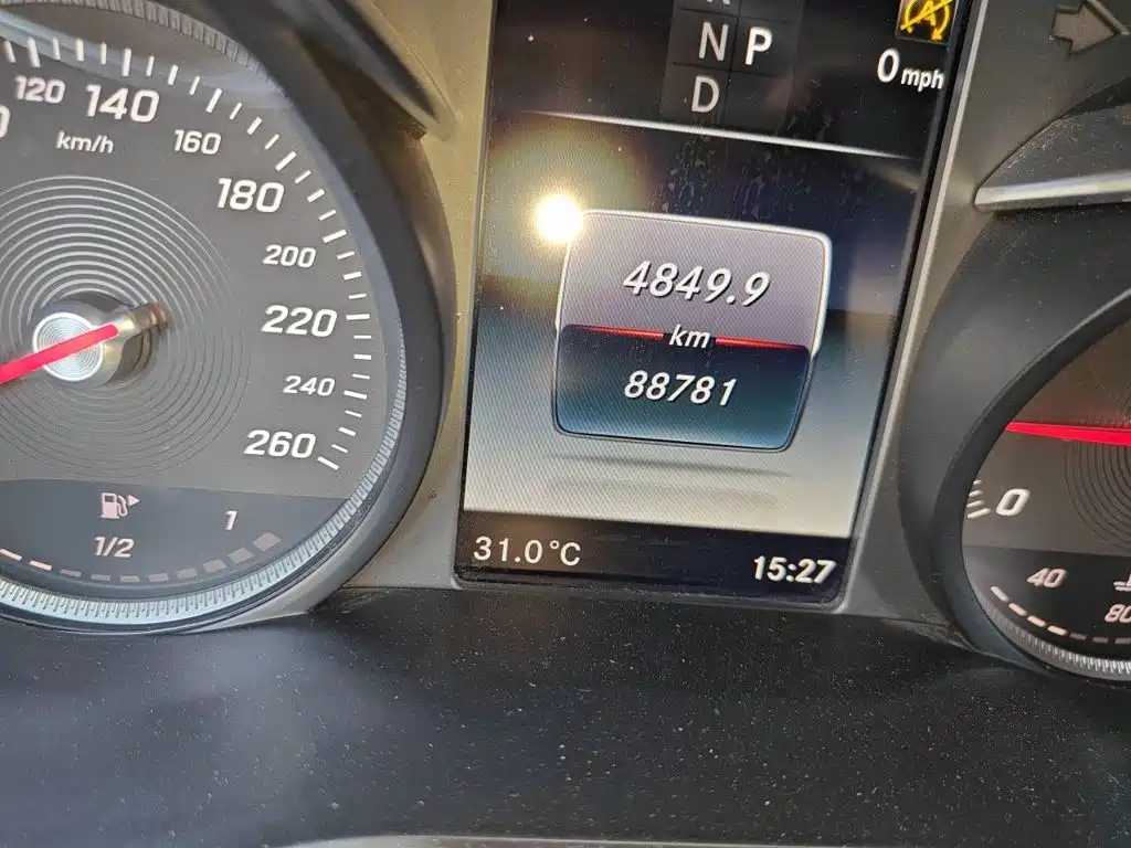 Mercedes-Benz C-Class — миниатюра 8