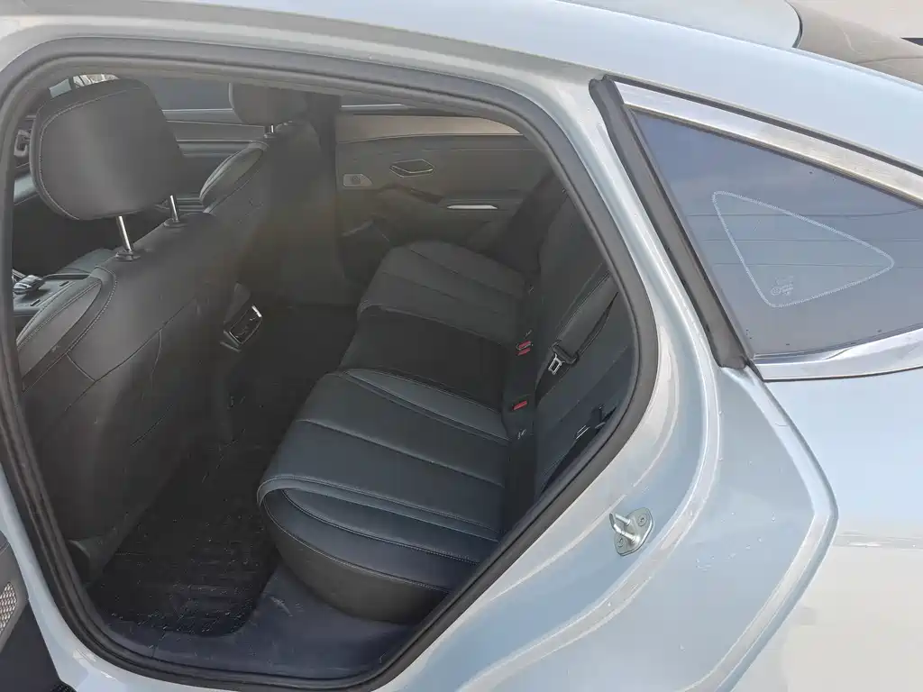 BYD Qin L — миниатюра 8