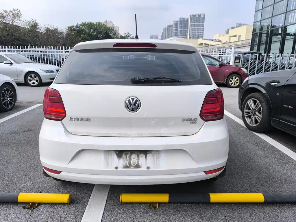 Volkswagen Polo — миниатюра 8