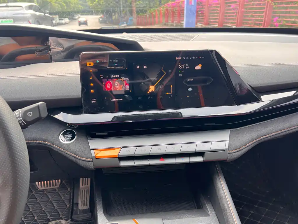 Changan UNI-V — миниатюра 13