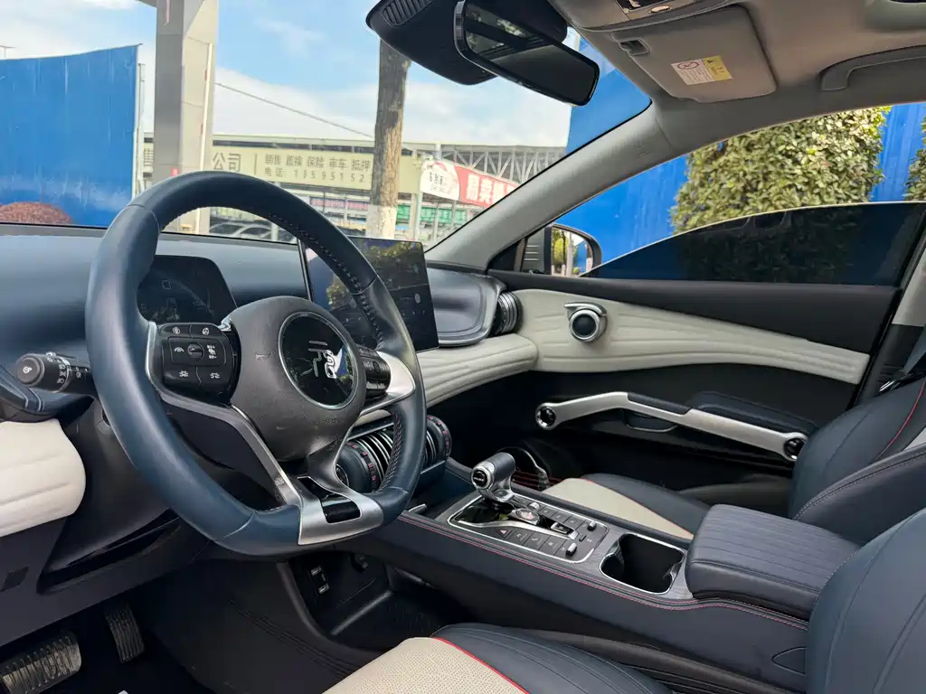 BYD Yuan Plus — миниатюра 6