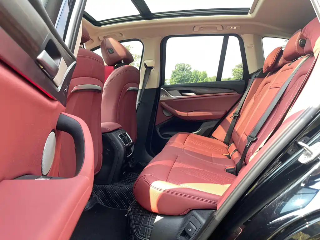 BMW X3 — миниатюра 8