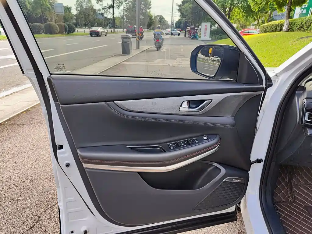 Changan CS75 — миниатюра 6