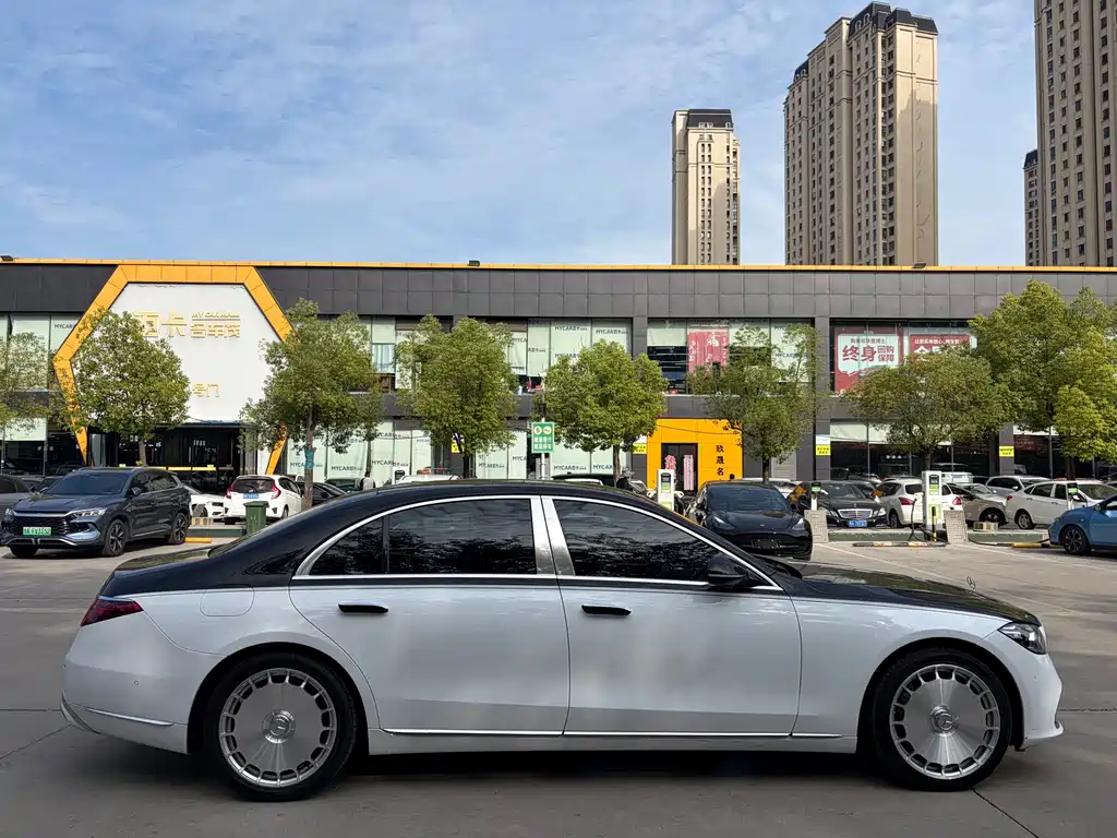 Mercedes-Benz S-Class — миниатюра 15
