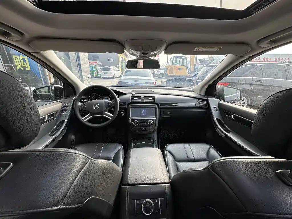 MERCEDES-BENZ R CLASS