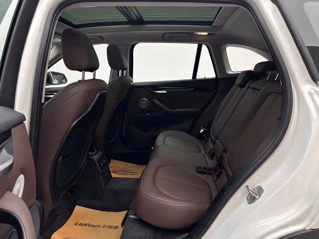 BMW X1 — миниатюра 9