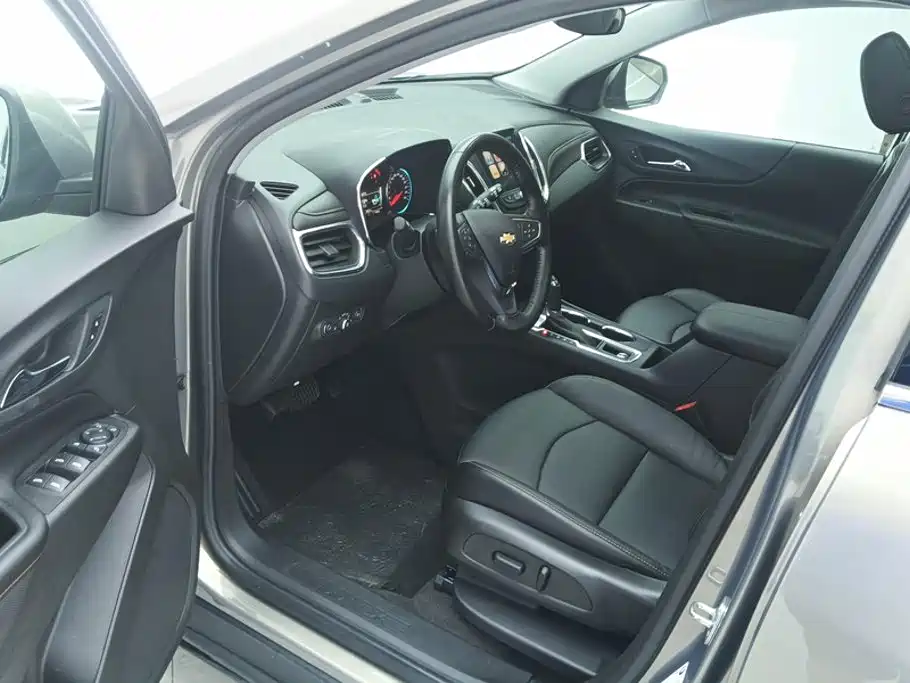 Chevrolet Equinox — миниатюра 9