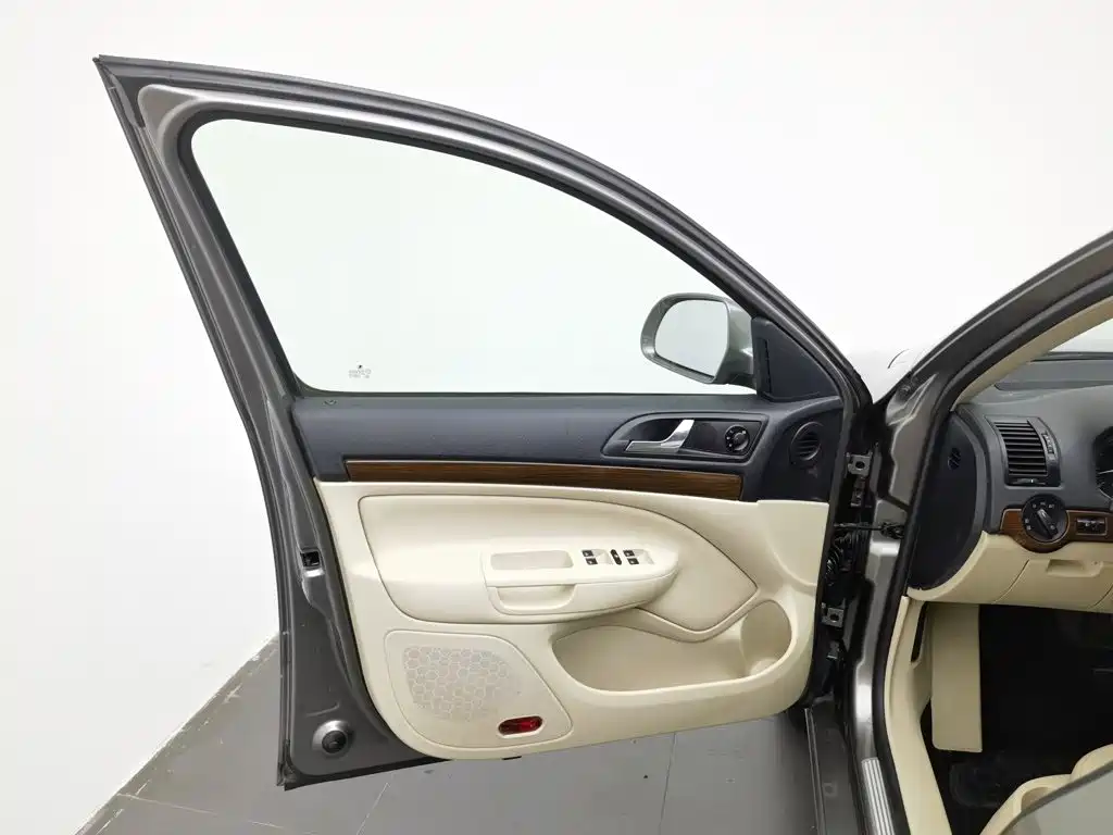 Skoda Octavia — миниатюра 8