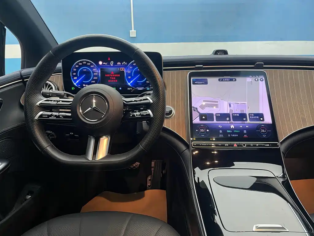 Mercedes-Benz EQE — миниатюра 23