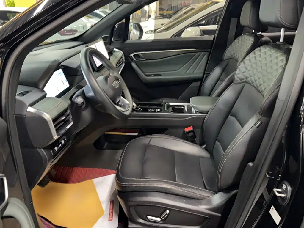 Geely Haoyue L — миниатюра 11