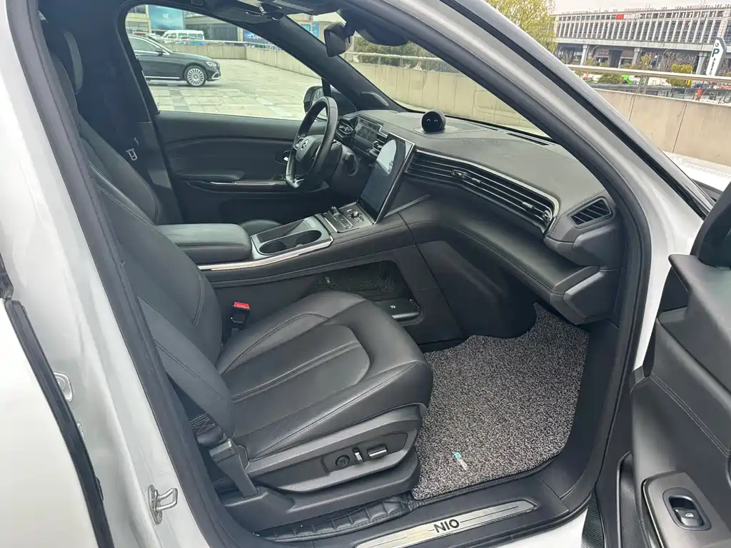 NIO NIO ES6