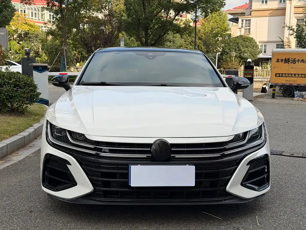 Volkswagen CC — миниатюра 3