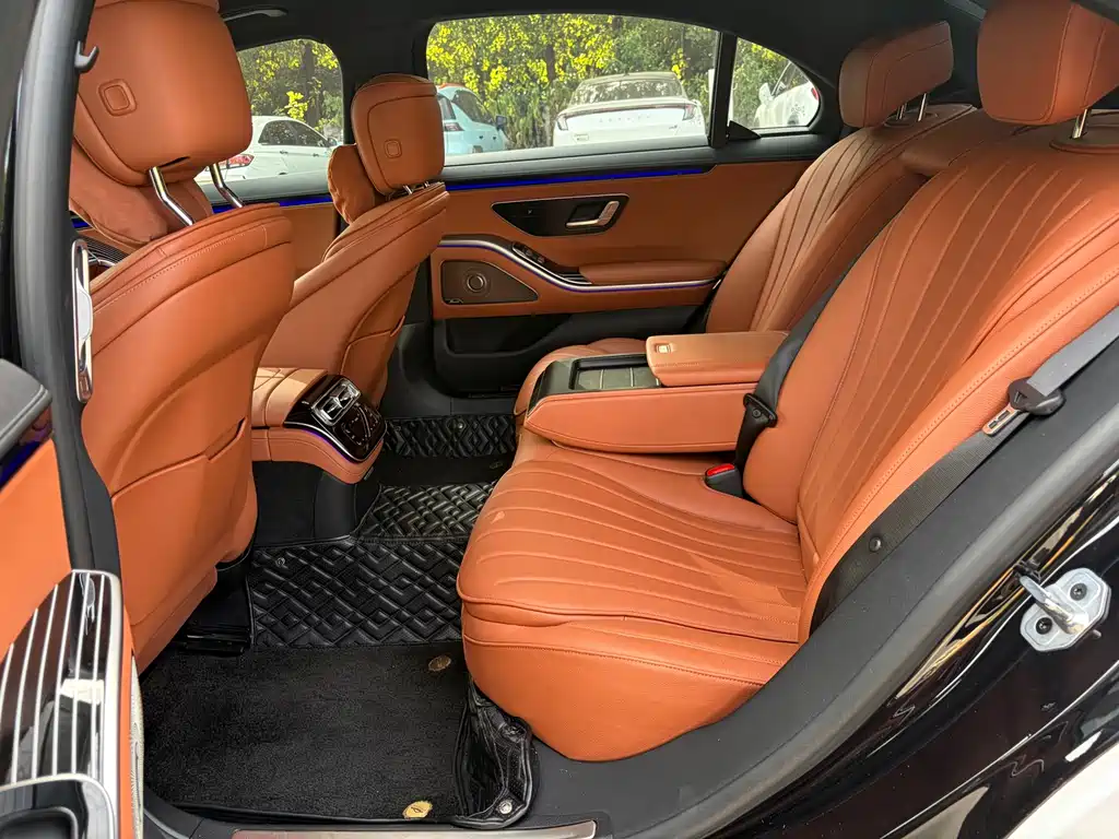 Mercedes-Benz S-Class — миниатюра 9