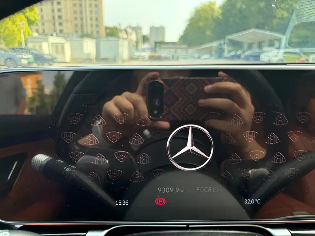 Mercedes-Benz S-Class — миниатюра 16