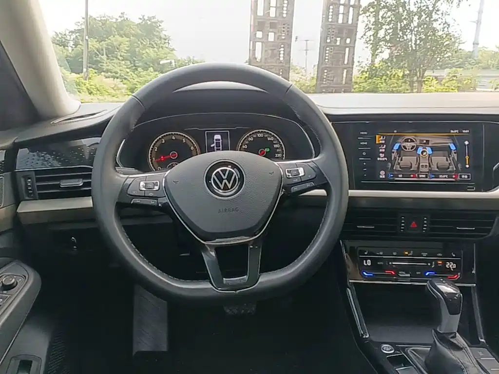 Volkswagen Passat — миниатюра 11