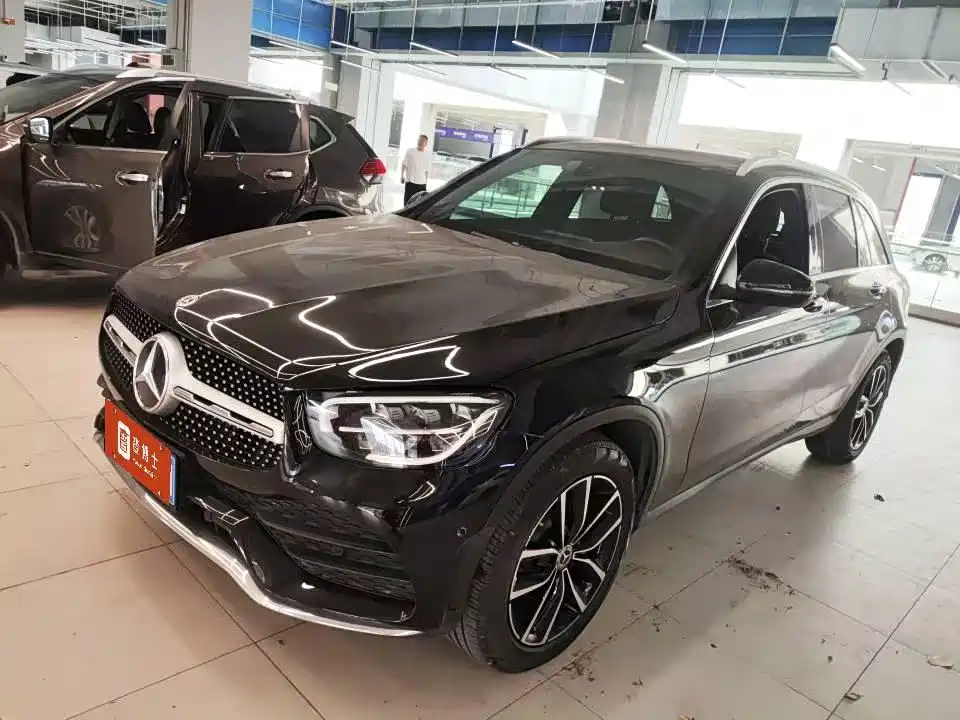 Mercedes-Benz GLC 2021
