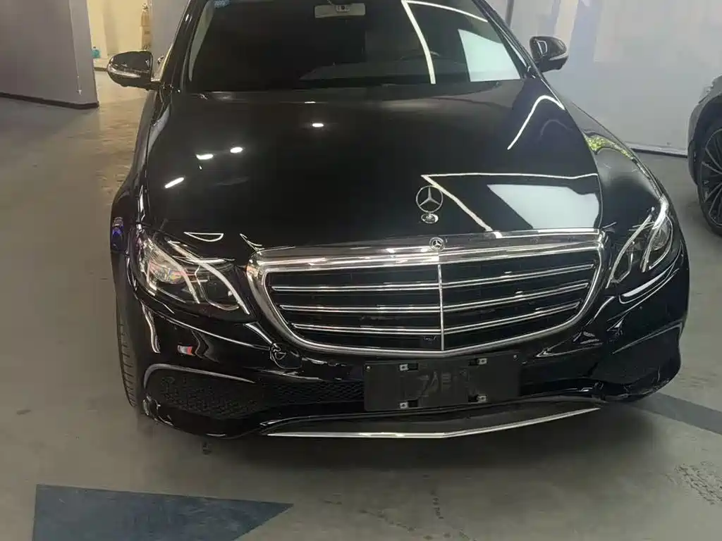 Mercedes-Benz E-Class E 2019 E 300 L Fashion