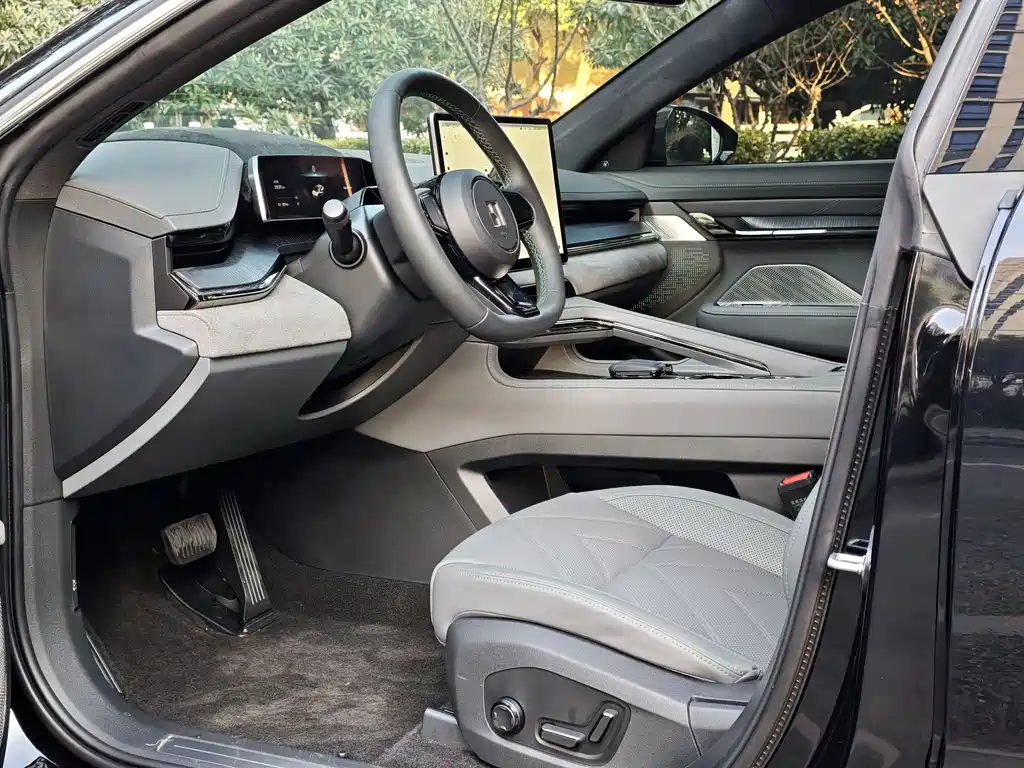 ZEEKR EXTREME KRYPTON 001