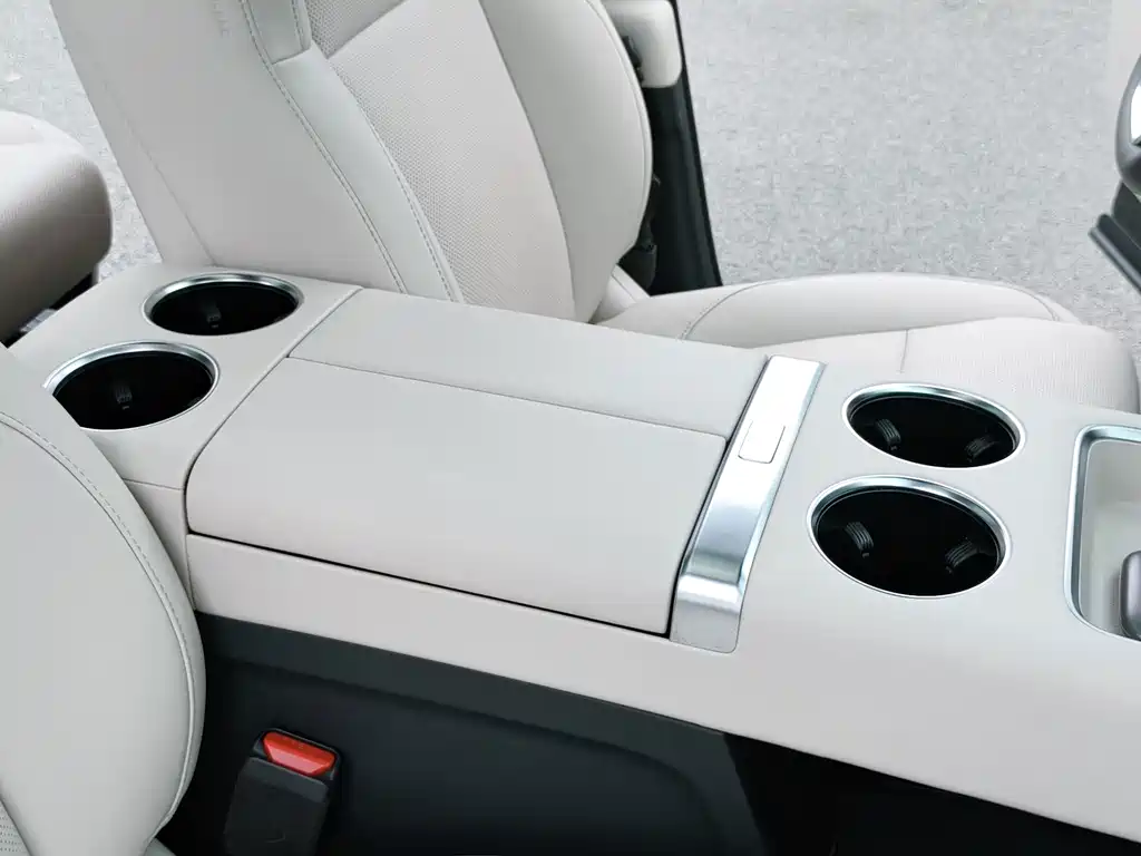 Li Auto Li L9 — миниатюра 13