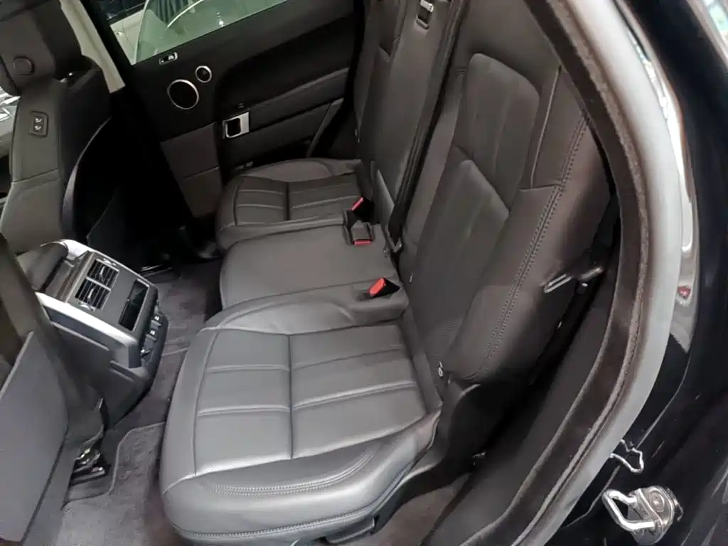 Land Rover Sport — миниатюра 17