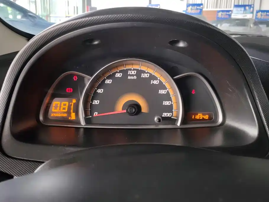 Chevrolet Sail — миниатюра 14