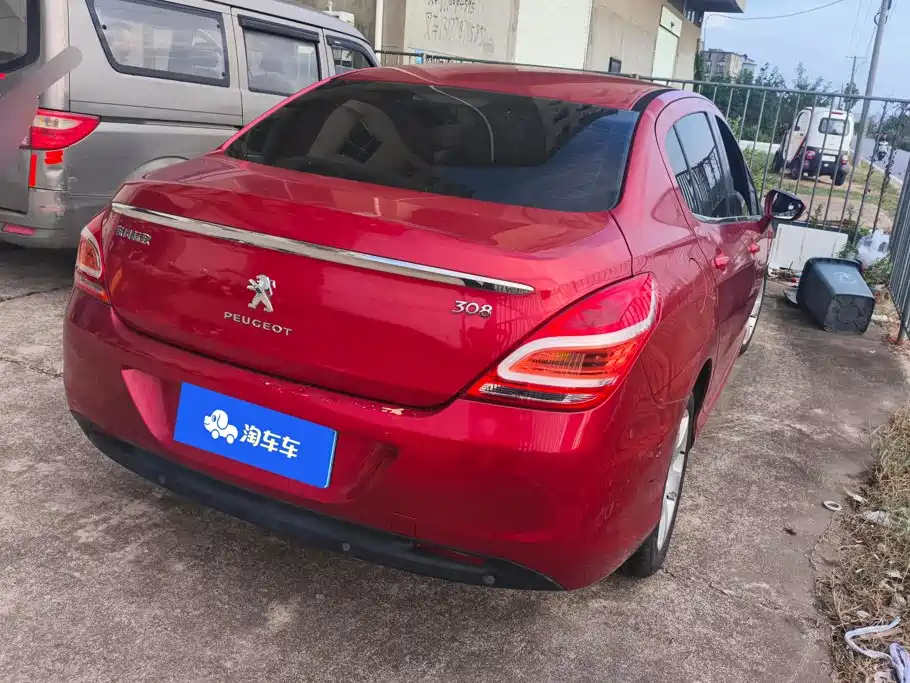 Peugeot 308 — миниатюра 3