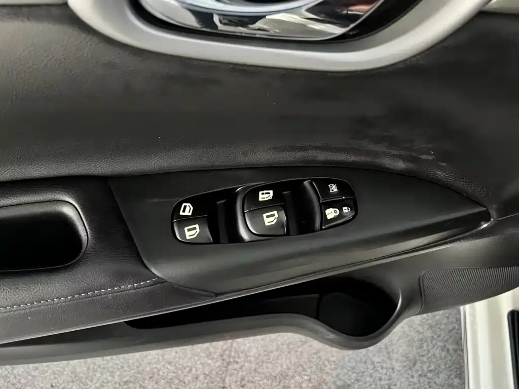 Nissan Sylphy — миниатюра 25
