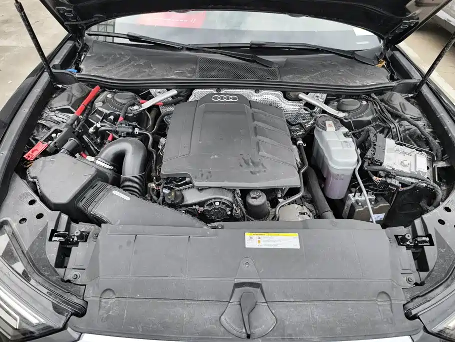 Audi A6L — миниатюра 10
