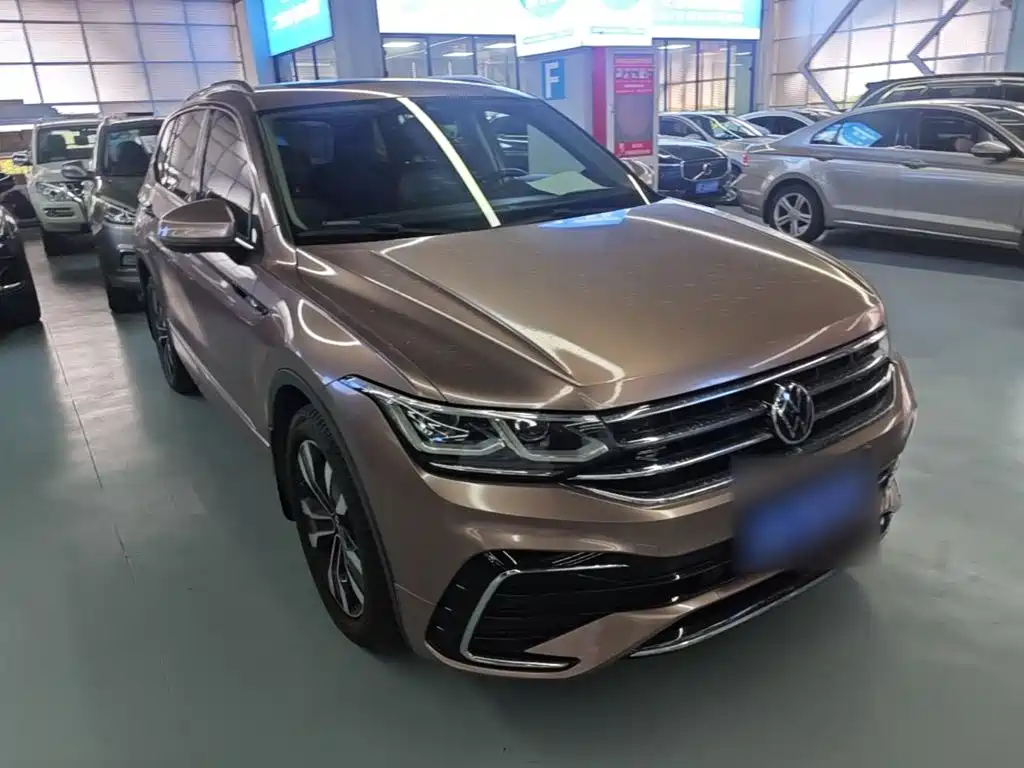 Volkswagen Tiguan L — миниатюра 4