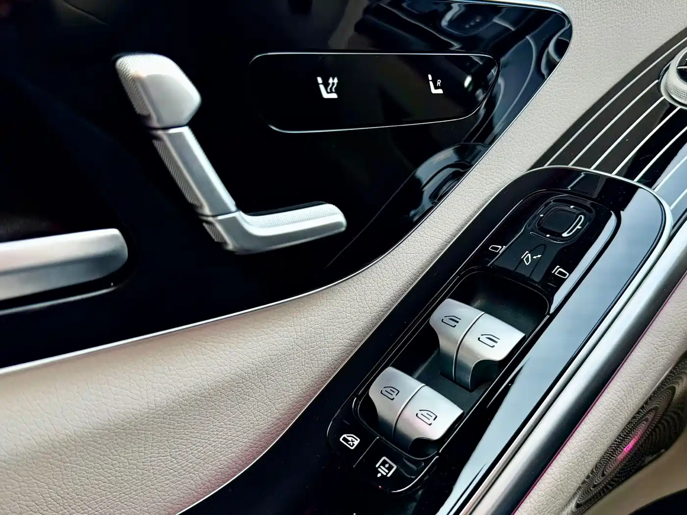 Mercedes-Benz S-class id 4538696 из Китая 8