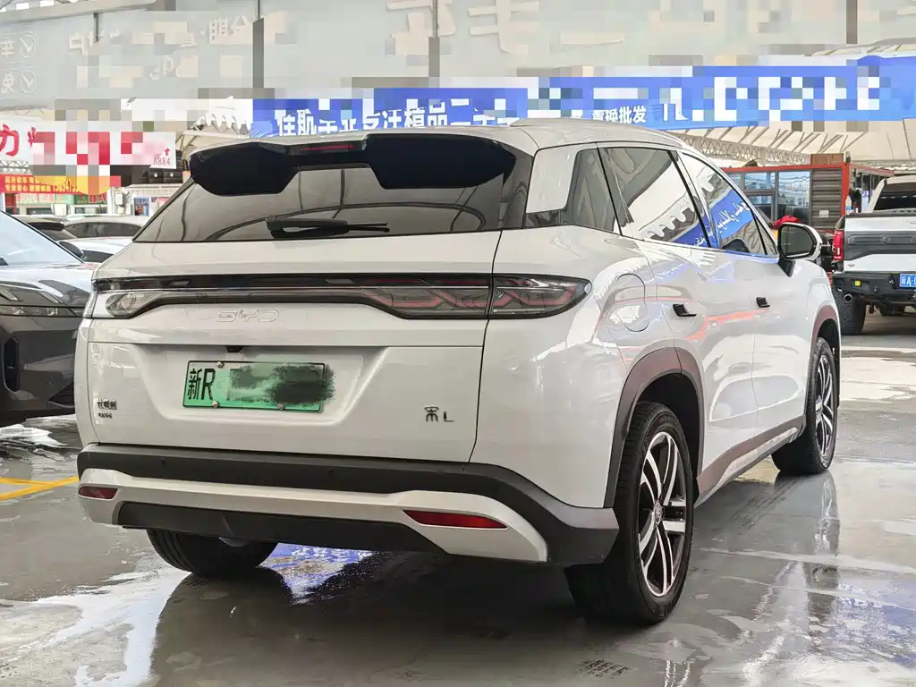 BYD L DM-i — миниатюра 7