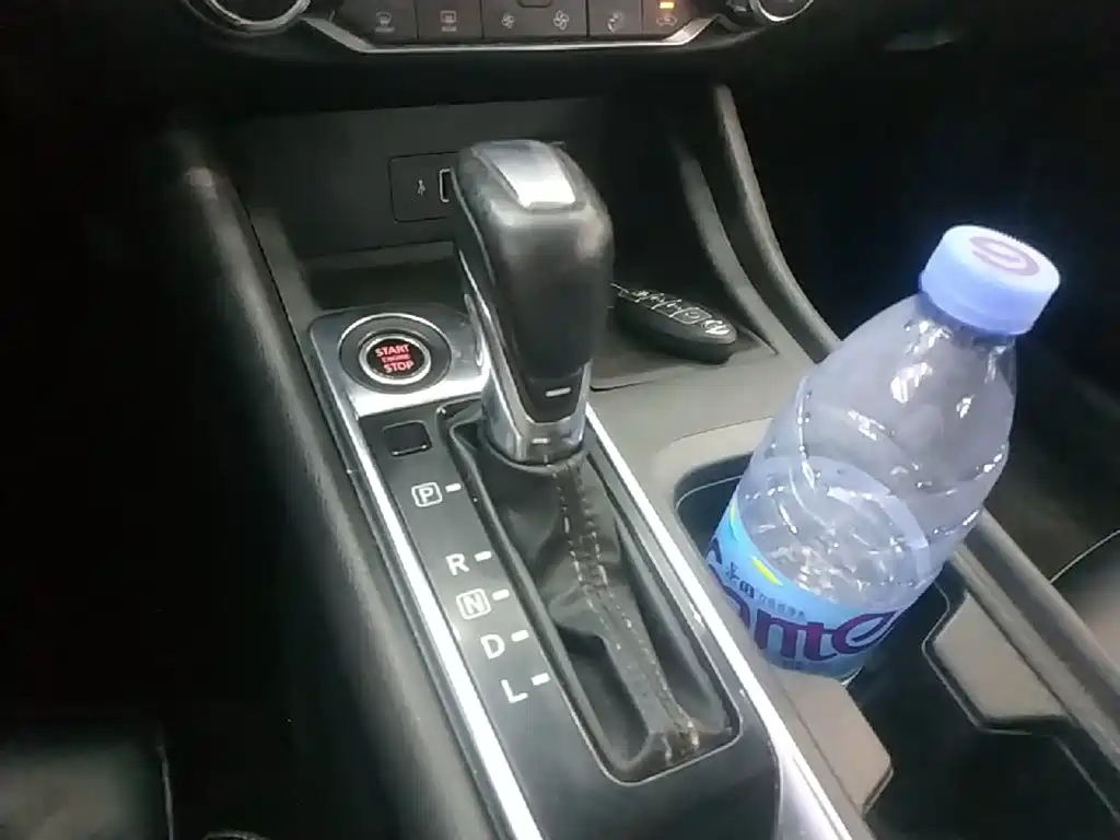 Nissan Sylphy — миниатюра 14