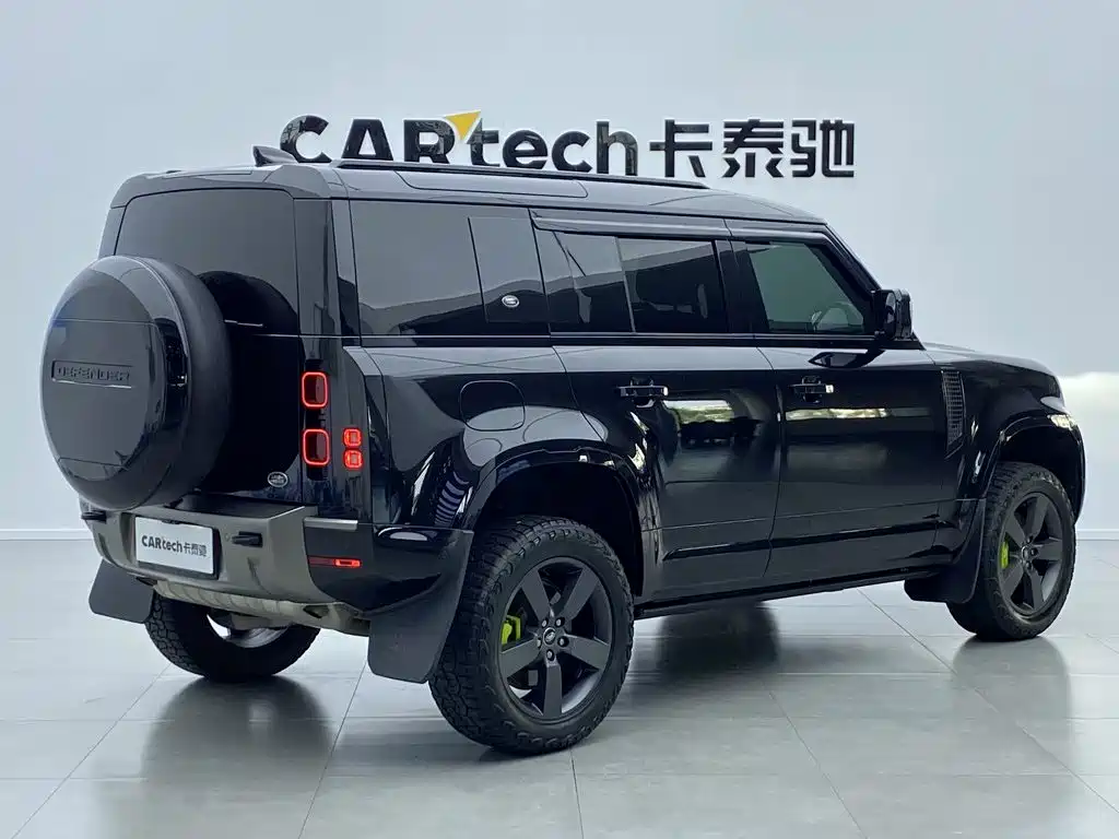 Land Rover Defender — миниатюра 12