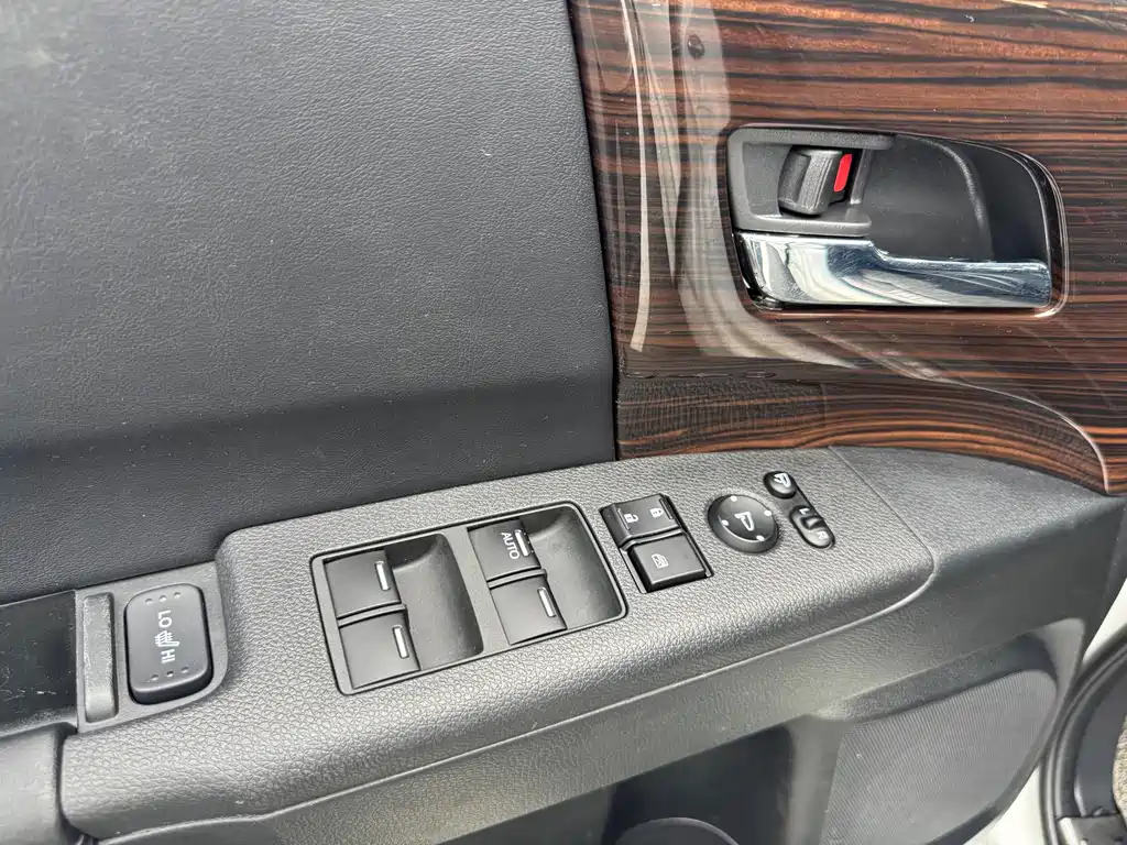 Honda Odyssey — миниатюра 8